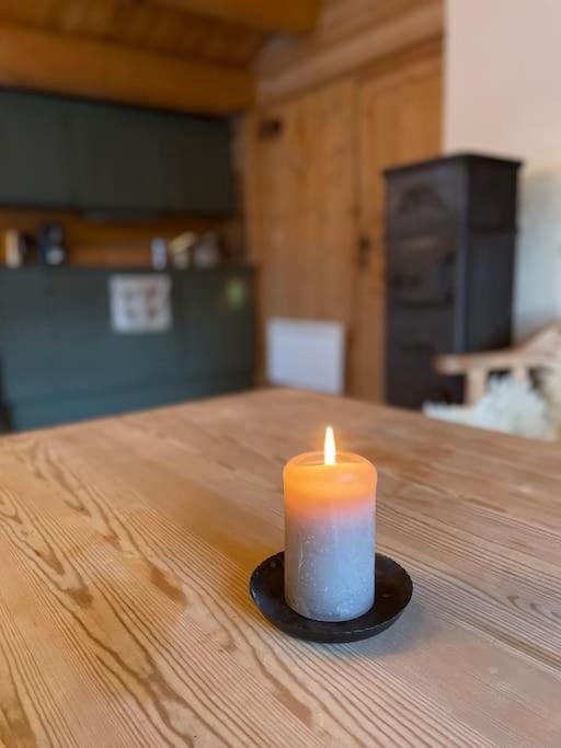 Stallen - Koselig Lite Hus Pa Gardstun Skjak Exterior photo