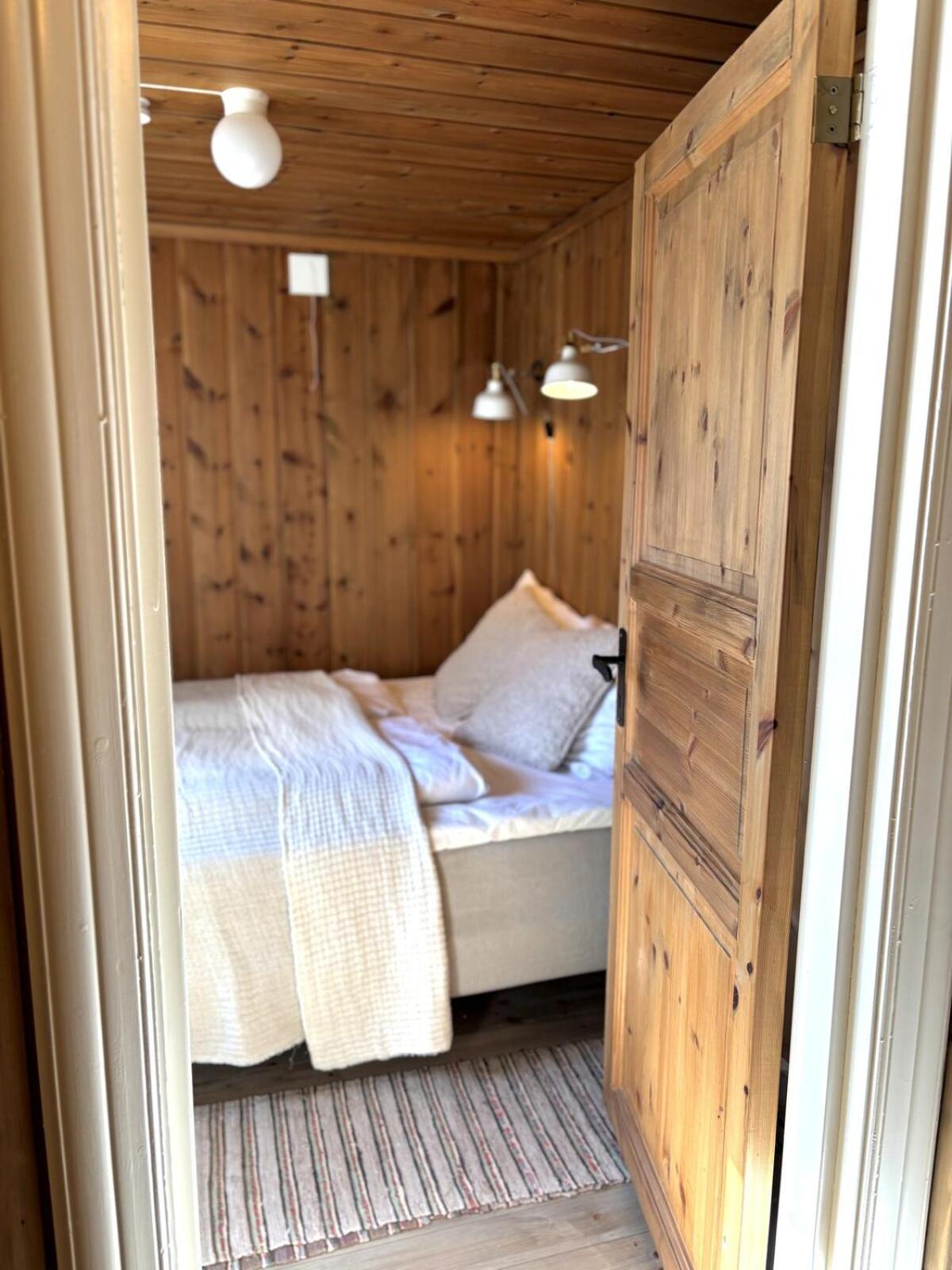 Stallen - Koselig Lite Hus Pa Gardstun Skjak Exterior photo
